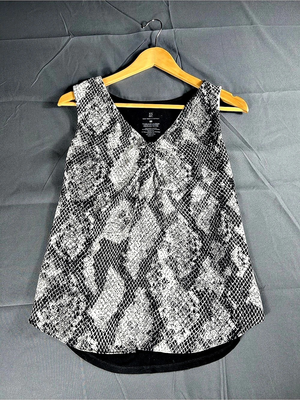 NY&C Animal Print Tank Top in Black & White Size Small Like New